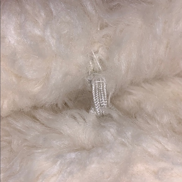 ❤️HOST PICK❤️ 👧🏻 (kid M, 7-8) Faux fur jacket - Picture 5 of 5